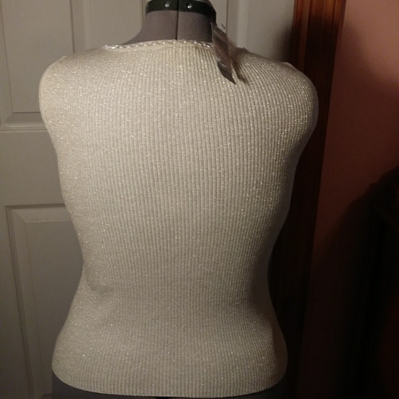 Cache top - Picture 3 of 7